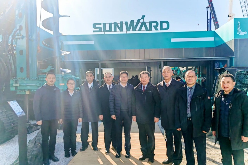 Bauma 2025 | 聚焦2025德国宝马展，探索金年会金字招牌智能的创新设备与可持续解决方案