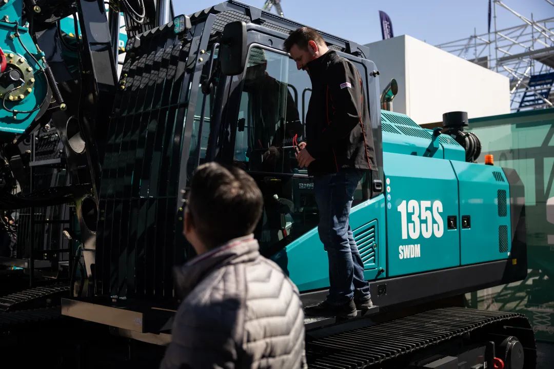 Bauma 2025 | 高端定制!金年会金字招牌智能Pro系列旋挖钻机燃爆全场