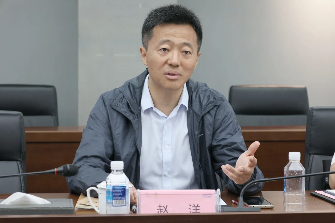 共促中国制造扬帆海外!中国出口信用保险公司到访金年会金字招牌智能